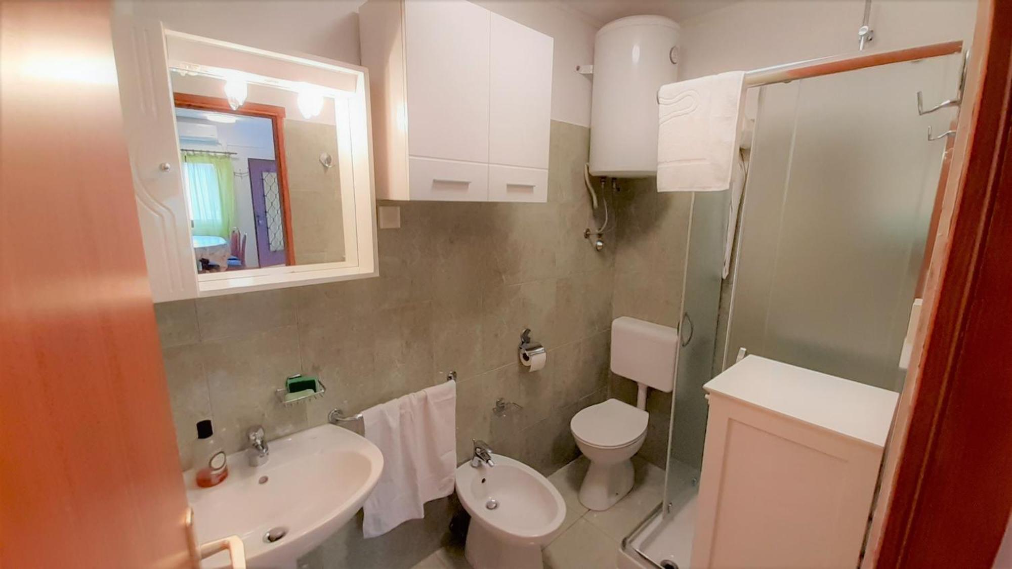 Apartments Nadia Sokolic ネレジネ 部屋 写真